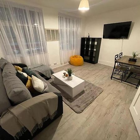 Comfortable 2 Bedroom On Tower Bridge London Kültér fotó