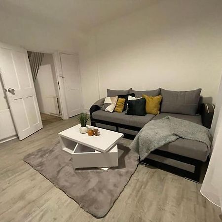 Comfortable 2 Bedroom On Tower Bridge London Kültér fotó