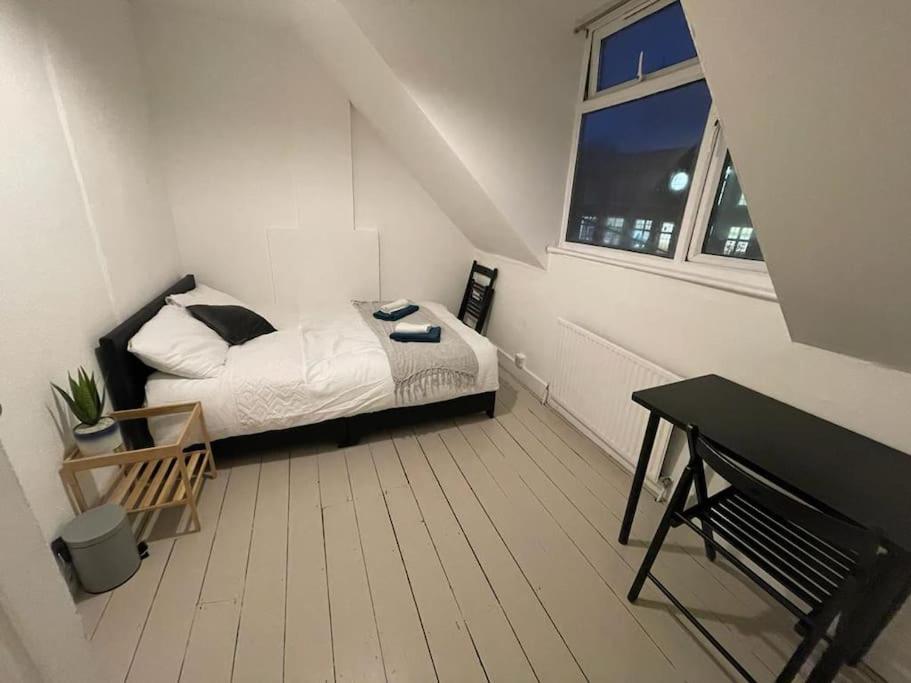 Comfortable 2 Bedroom On Tower Bridge London Kültér fotó